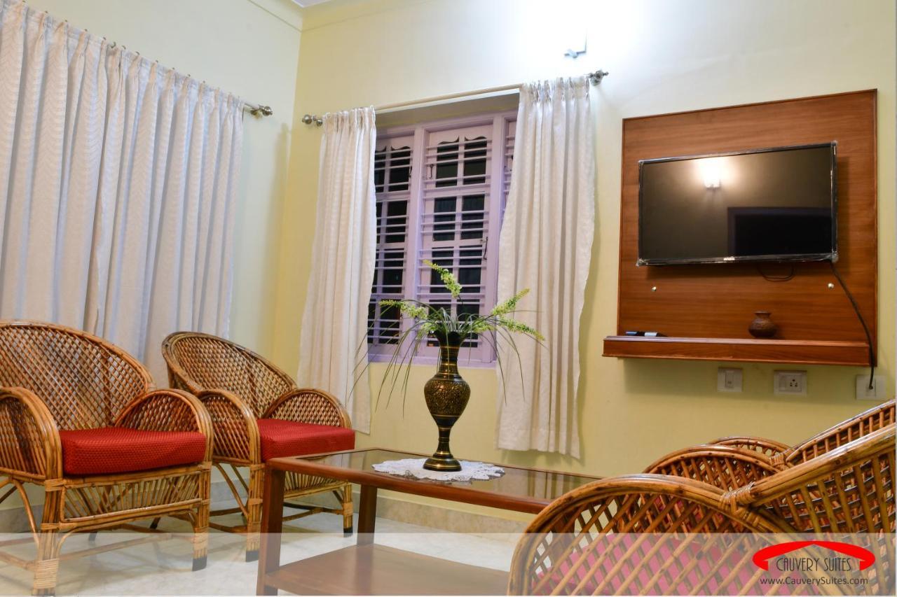 Cauvery Suites Madikeri Kültér fotó